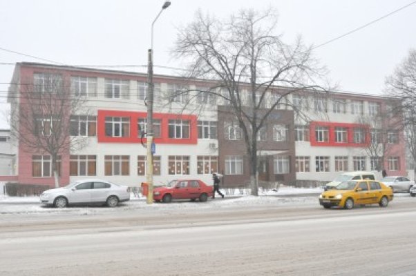 Spectacol umanitar amânat din cauza vremii nefavorabile